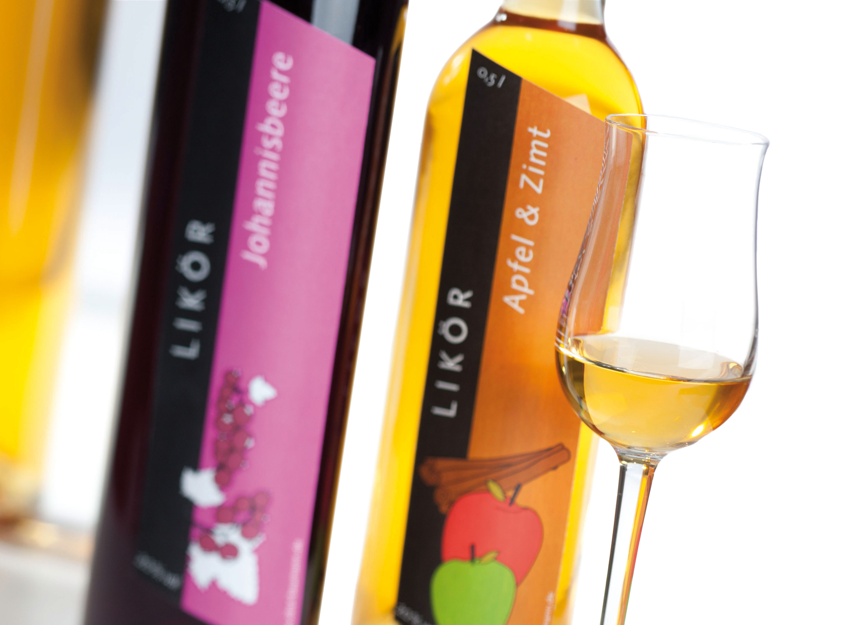 Etiketten für Liköre und Weinbrände